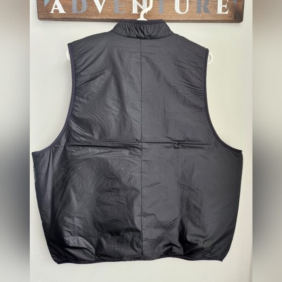 Nike Tech Fleece Vest Utility Water Repellent Zip Pockets  Size M   FD0755-010 - Picture 3 of 10